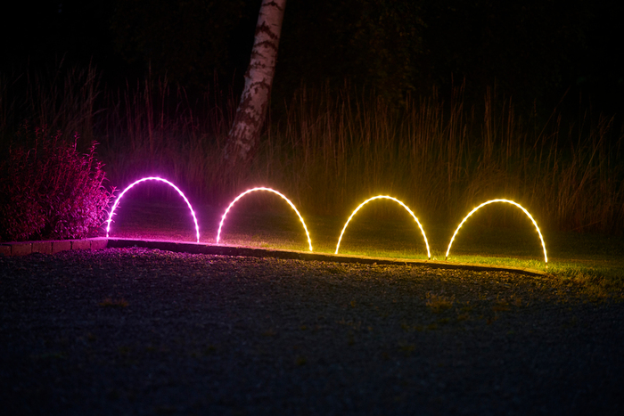 Lysbuer med løpelys 96 LED multi 120 cm 4-pk.